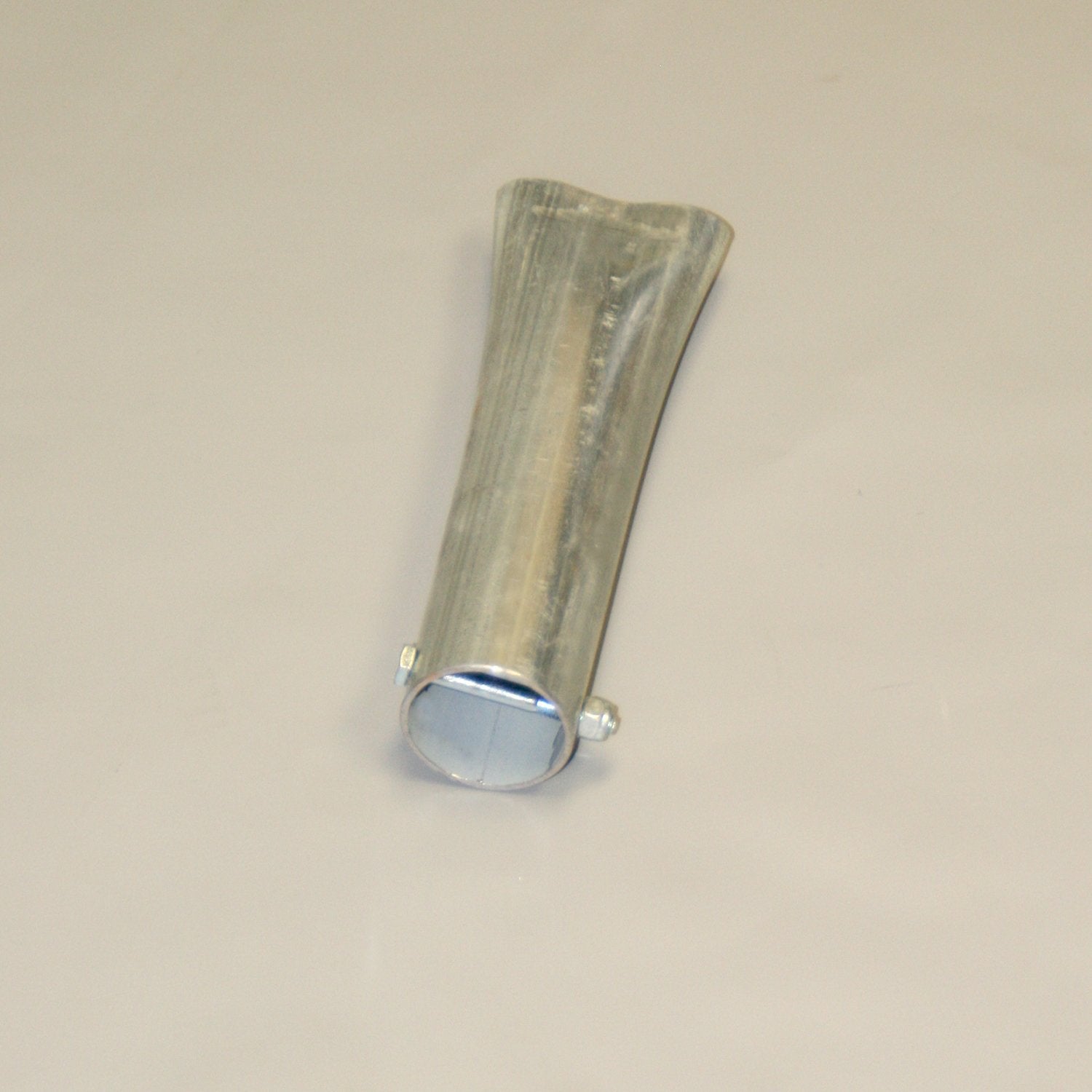 Douglas Center Pipe Anchor - DIY Court Canada